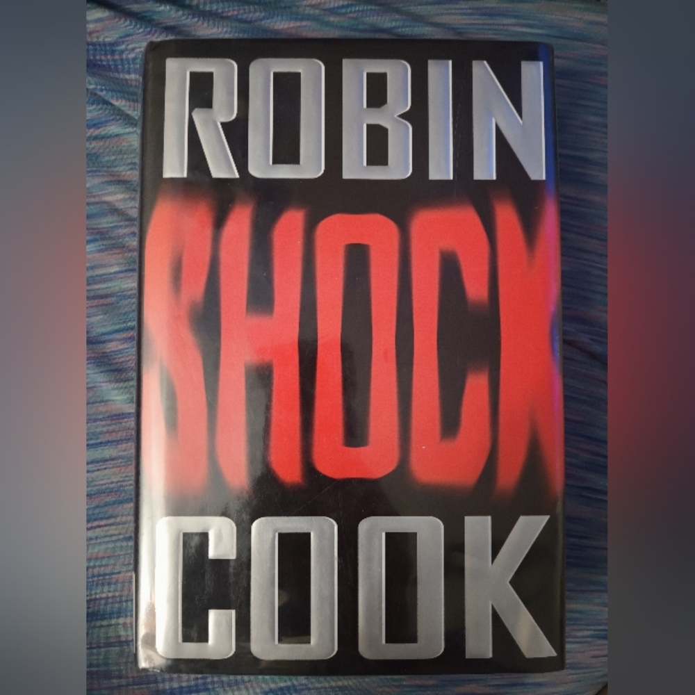 𝑹𝒐𝒃𝒊𝒏 𝑪𝒐𝒐𝒌 '𝑺𝒉𝒐𝒄𝒌' 𝑭𝒊𝒓𝒔𝒕𝑬𝒅𝒊𝒕𝒊𝒐𝒏 𝑩𝒐𝒐𝒌 - Picture 3 of 12